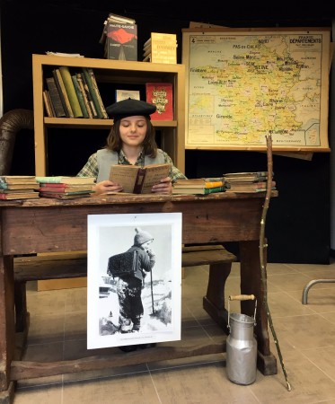 Costumes Amis du Vieux Seynod petit montagnard