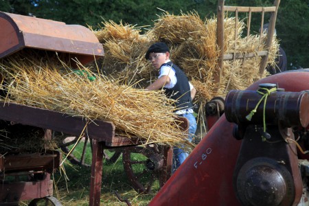 Batteuse et botteleuse